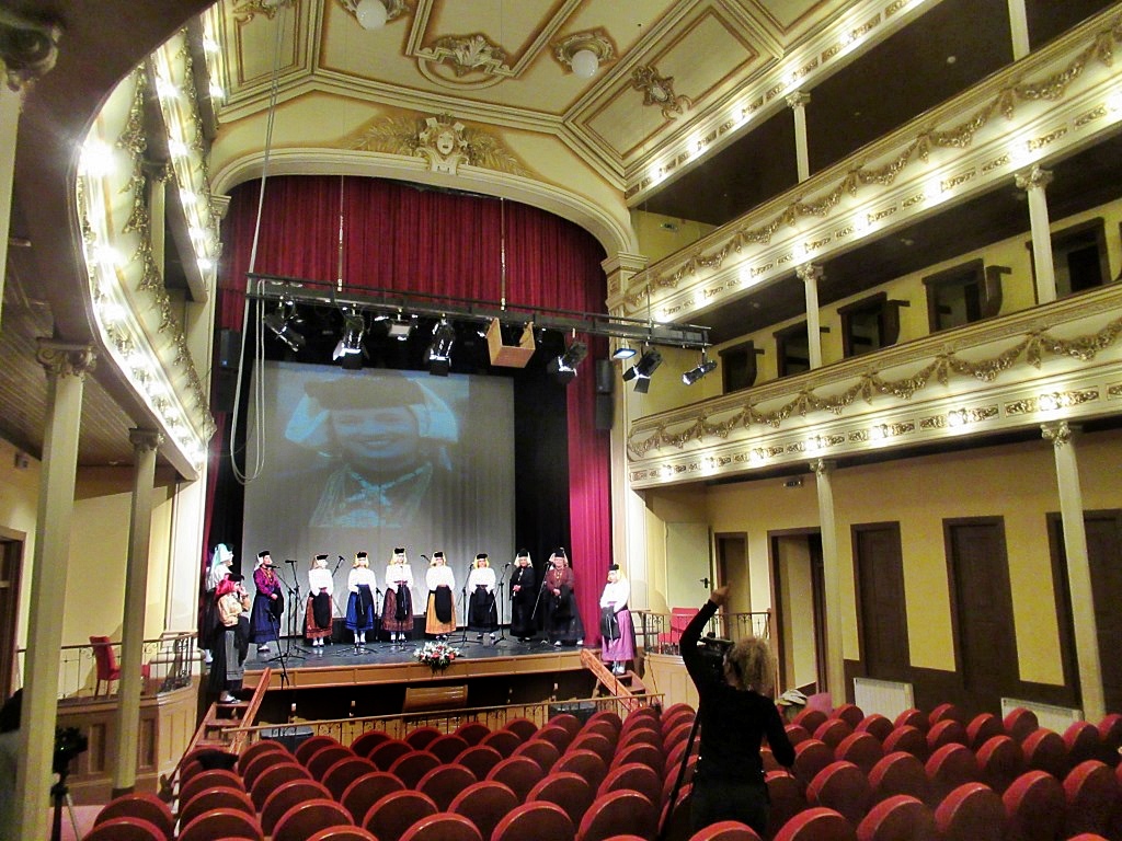 Read more about the article Discurso de Isabel Silvestre no agradecimento pela homenagem em dia do 80º aniversário